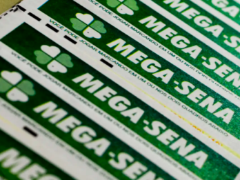 Mega-Sena acumulada sorteia R$ 185 milhões neste sábado. Foto Marcelo Casal Jr / Agência Brasil